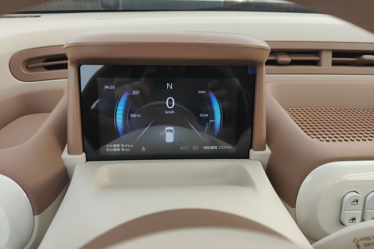 奔腾小马 2026款 222km 萌趣马 Plus中控内饰14