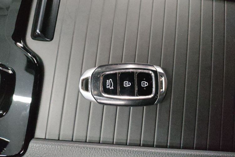 现代 索纳塔 2022款 380TGDi 自动20周年纪念款中控内饰11