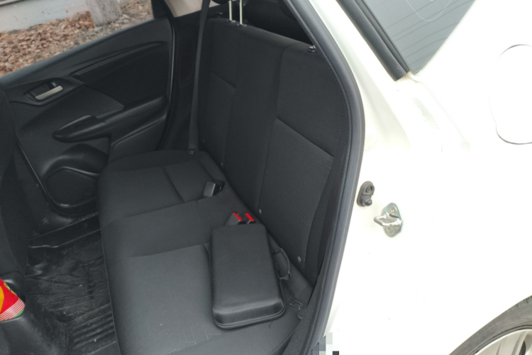 本田 飞度 2018款 1.5L CVT舒适版中控内饰21