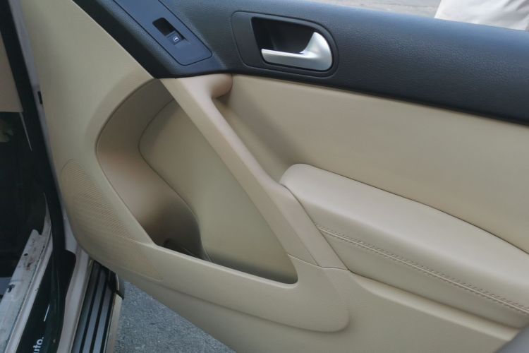 大众 途观 2015款 1.8TSI 自动两驱风尚版中控内饰42