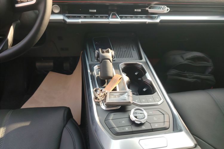 坦克400新能源 2024款 Hi4-T 越野版中控内饰18