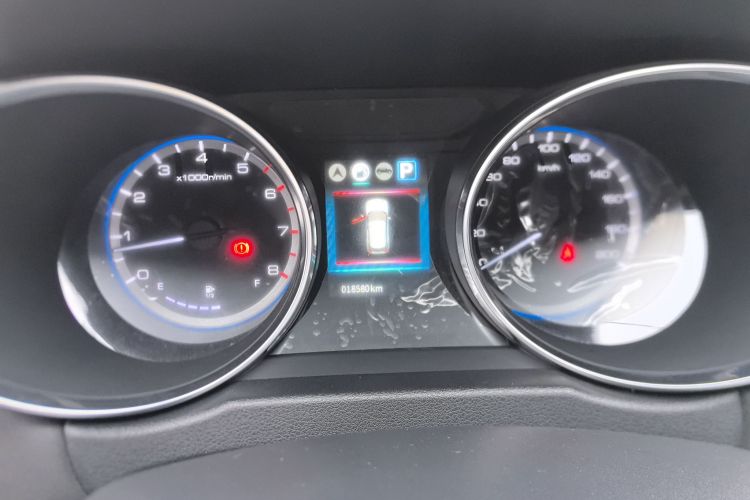 东风风神AX4 2018款 1.6L DCT潮尚型天窗版中控内饰14