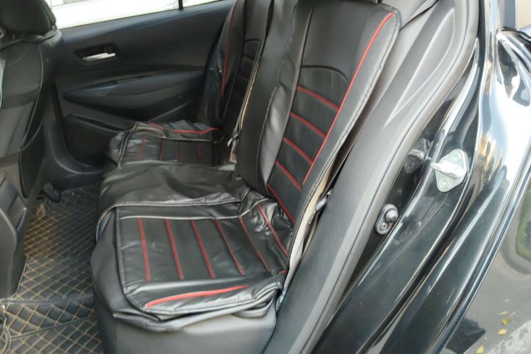 丰田 卡罗拉 2019款 1.2T S-CVT GL-i精英版中控内饰21