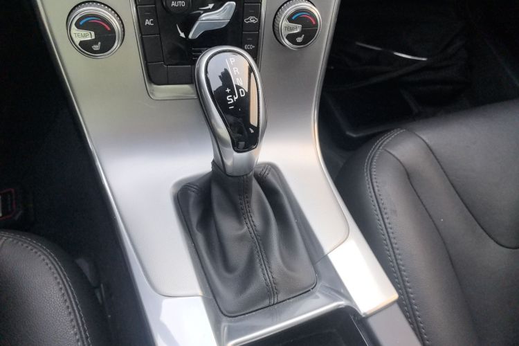 沃尔沃V60 2017款 T5 智逸版 国V局部细节18