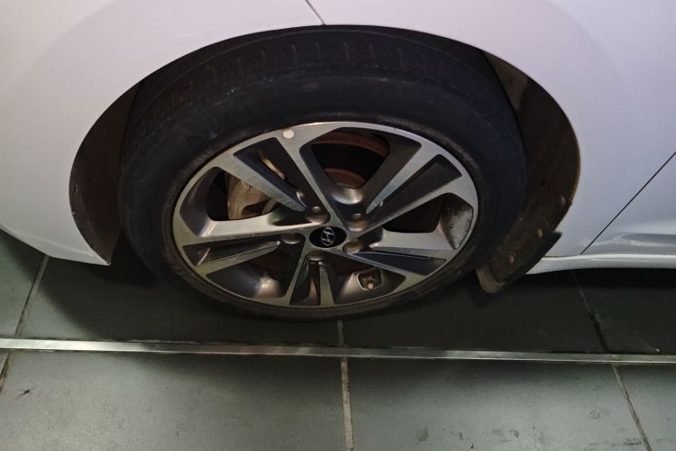 现代 领动 2016款 1.6L 自动智炫·精英型车身外观6007