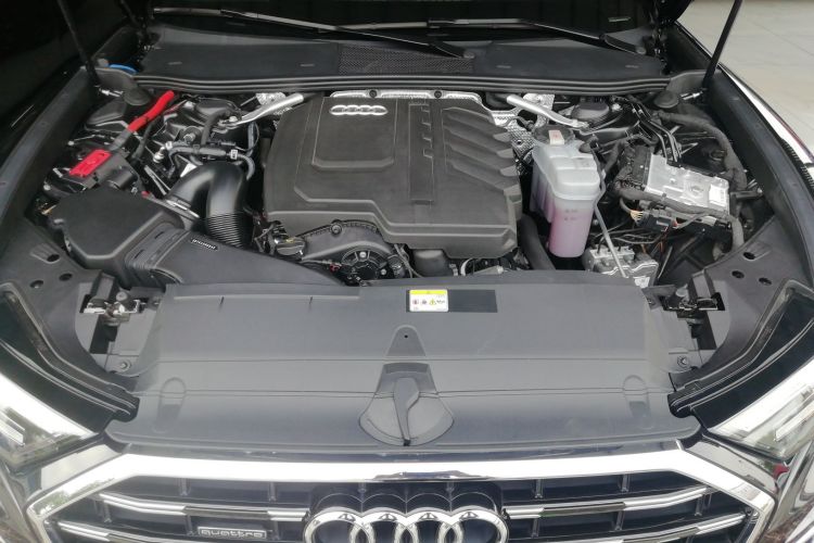 奥迪A6L 2024款 45 TFSI quattro 臻选动感型局部细节24