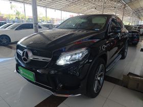 奔驰GLE轿跑 2017款 GLE 400 4MATIC 轿跑SUV
