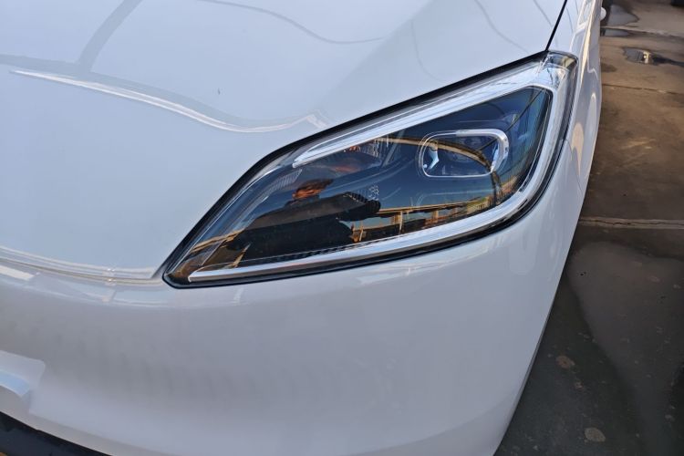 五菱汽车 五菱宏光新能源 2024款 纯电版 300KM 标准型局部细节36