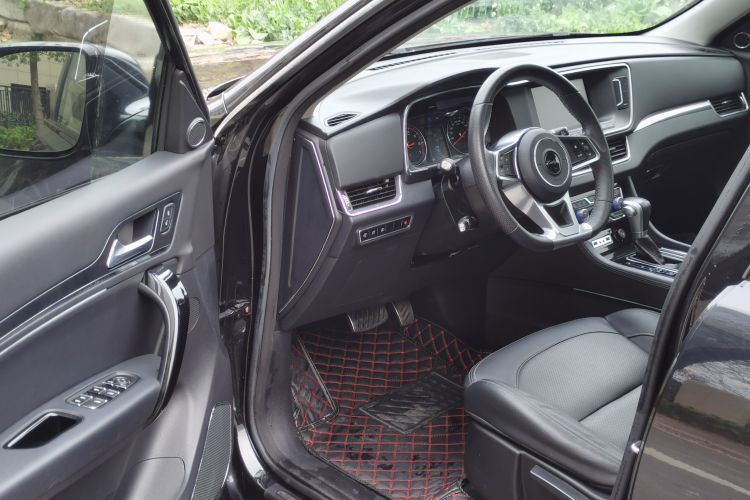 众泰T600 Coupe 2017款 1.5T 自动尊享型中控内饰20