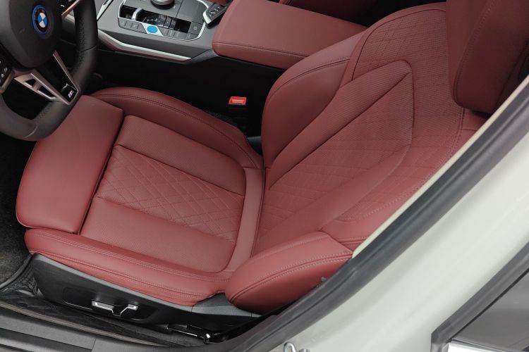 宝马i3 2025款 eDrive 35 L局部细节19