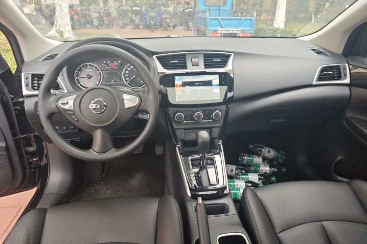 日产 轩逸 2022款 经典 1.6XL CVT豪华版中控内饰12