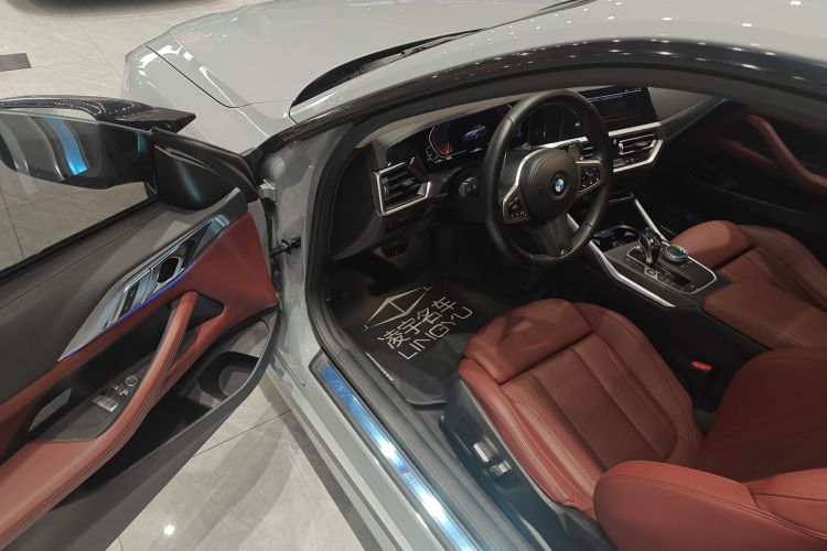 宝马4系 2022款 425i M运动套装中控内饰7003