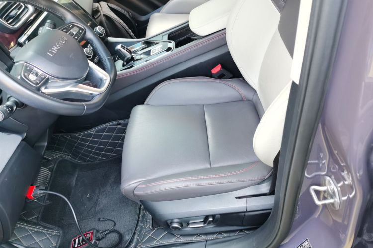 领克02 2019款 高能版 2.0T 自动两驱耀Pro版 国VI局部细节19