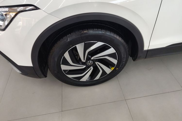 大众 途观L 2022款 330TSI 自动两驱舒享版车身外观6007