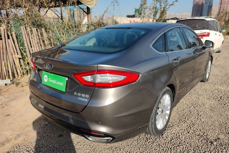 福特 蒙迪欧 2013款 2.0L GTDi200豪华型车身外观7