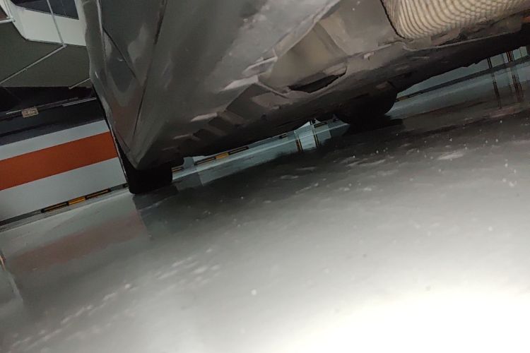 福特 蒙迪欧 2013款 2.0L GTDi240旗舰型局部细节9003