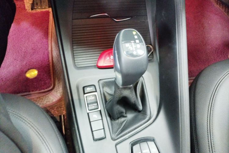 宝马X1 2016款 sDrive18Li 尊享型局部细节18