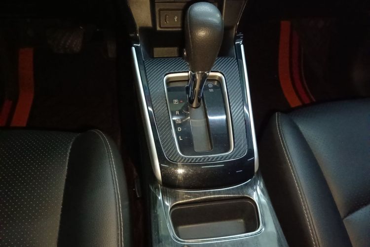 日产 轩逸 2019款 经典 1.6XL CVT豪华版局部细节18