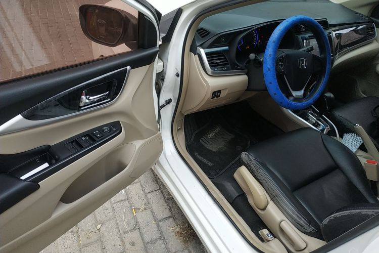 本田 凌派 2013款 1.8L 自动豪华版中控内饰20
