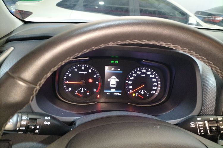 北京现代ix35 2019款 2.0L 自动两驱智勇·畅享版 国VI中控内饰14