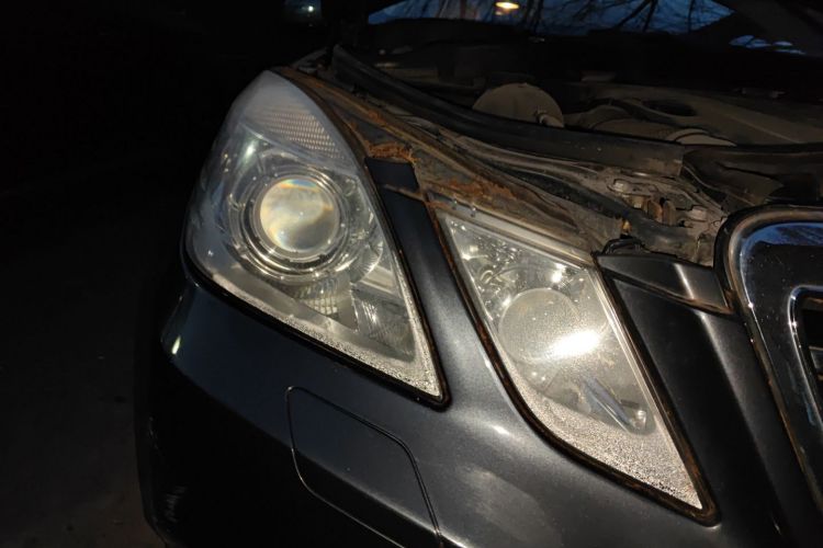 奔驰E级(进口) 2009款 E 300 时尚型车身外观8