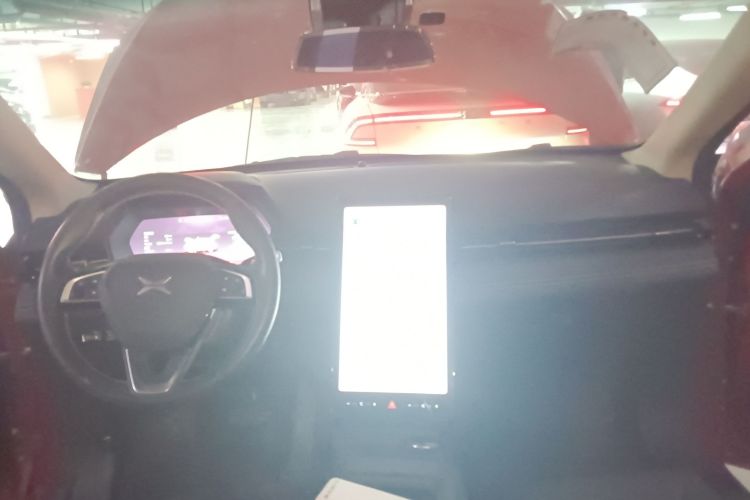 小鹏G3 2020款 520i 智享版中控内饰7002