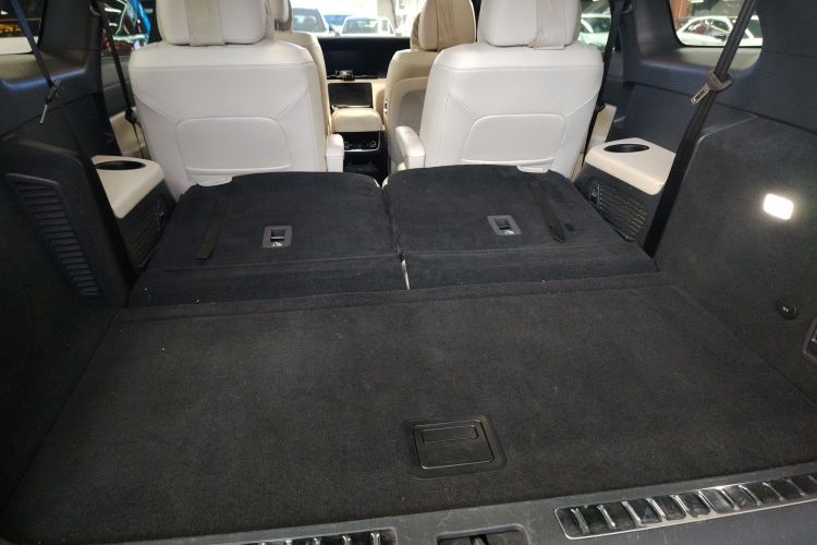 理想汽车 理想ONE 2020款 增程6座版局部细节23