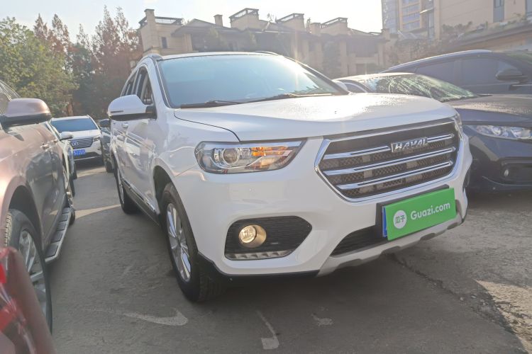 哈弗H6 2018款 蓝标 运动版 1.5T 手动两驱精英型车身外观3