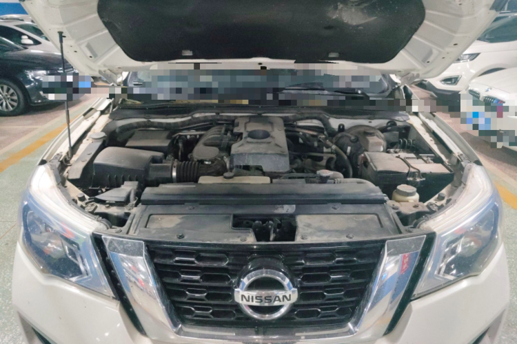 日产 途达 2020款 2.5L XL Upper 4WD 自动四驱豪华版局部细节24