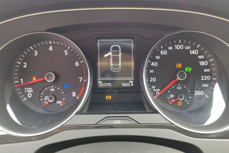 大众 迈腾 2019款 330TSI DSG 领先型 国V中控内饰14