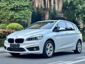 宝马2系旅行车 2016款 218i 领先型