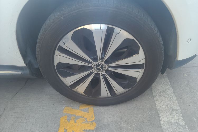 奔驰EQC 2022款 EQC 350 4MATIC车身外观6007