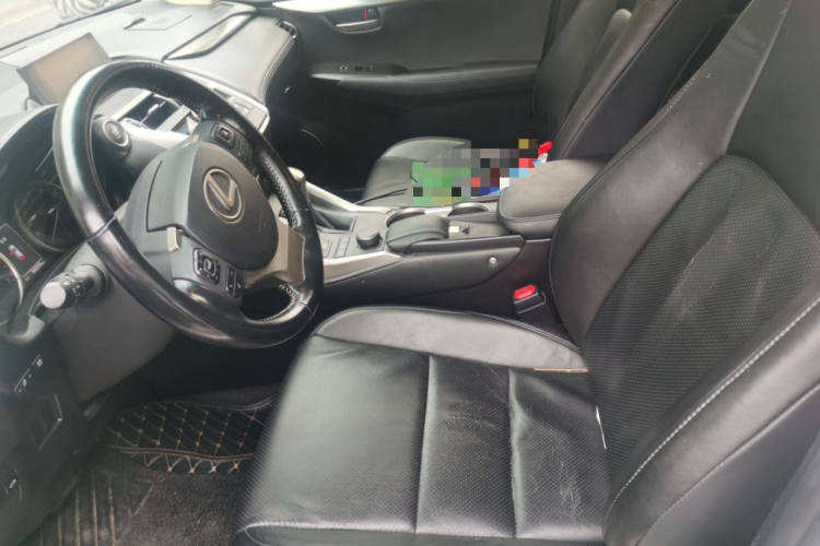 雷克萨斯NX 2016款 200 特别限量版中控内饰19