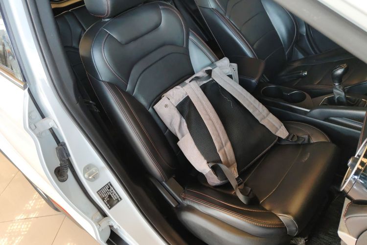 东风风光 风光500 2021款 1.5L 手动乐享型局部细节41