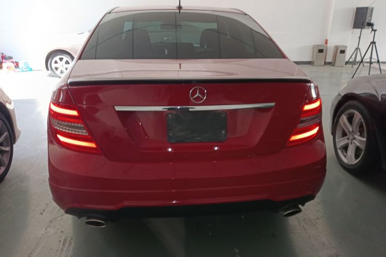 奔驰C级 2013款 C 300 运动型 Grand Edition车身外观6