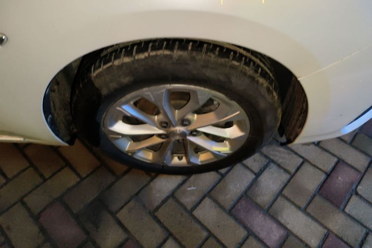 雪佛兰 科鲁泽 2024款 1.5L 双离合乐享版车身外观6007