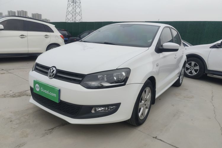 大众 Polo 2013款 1.4L 自动舒适版车身外观1