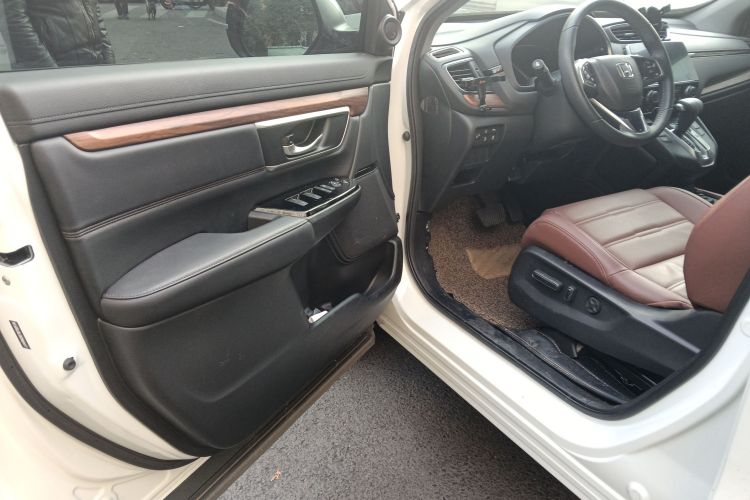 本田CR-V 2021款 240TURBO CVT四驱豪华版中控内饰20