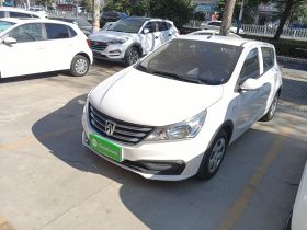 宝骏310 2016款 1.2L 手动舒适型