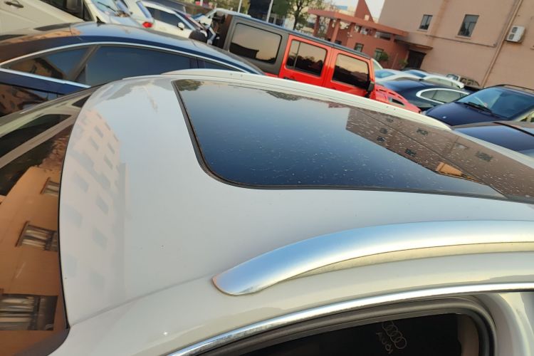 奥迪Q3 2018款 30周年年型 35 TFSI 运动型局部细节57