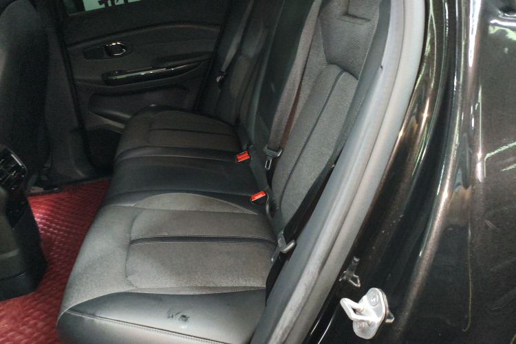 蔚来EC6 2020款 430KM 运动版中控内饰7004