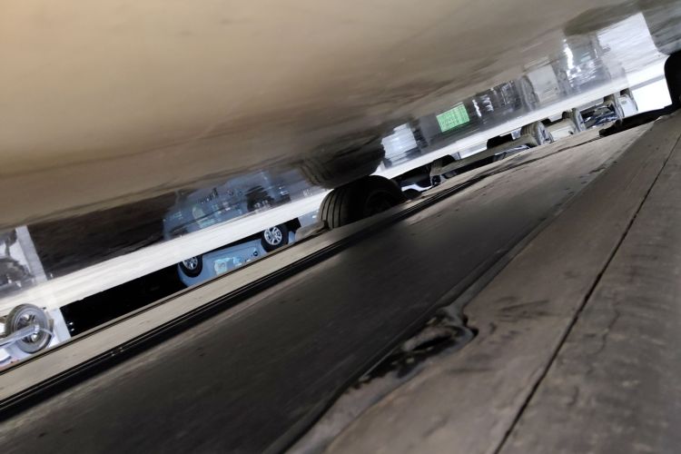 特斯拉 Model Y 2023款 后轮驱动版局部细节9002