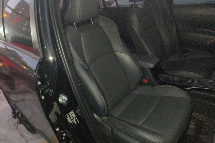 丰田 锋兰达 2022款 2.0L CVT豪华版局部细节41