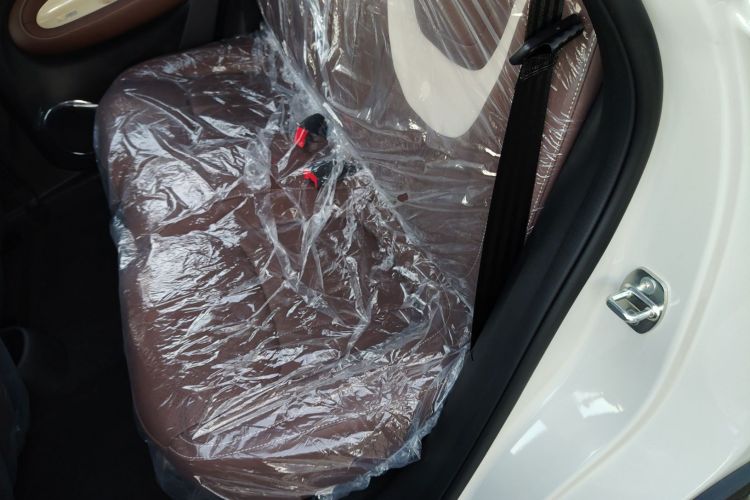 五菱汽车 五菱缤果 2025款 333km 悦享款中控内饰7004