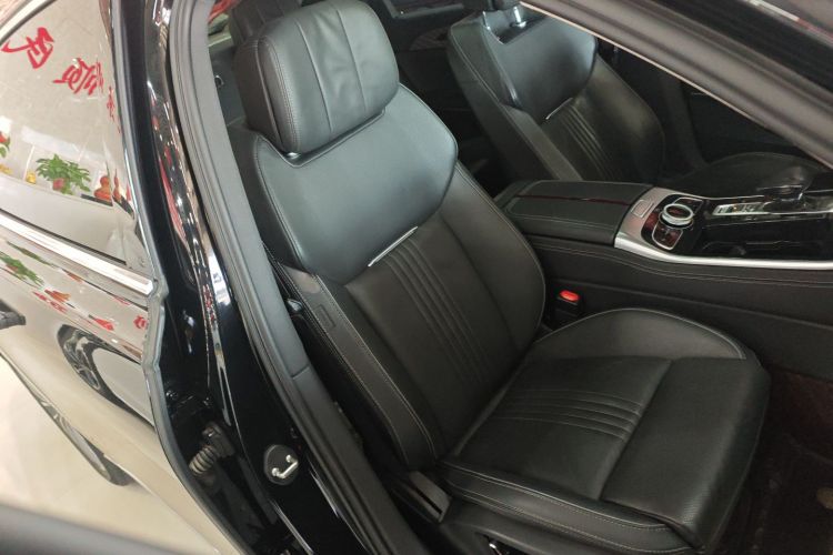 红旗H9 2022款 2.0T 智联旗享版局部细节41