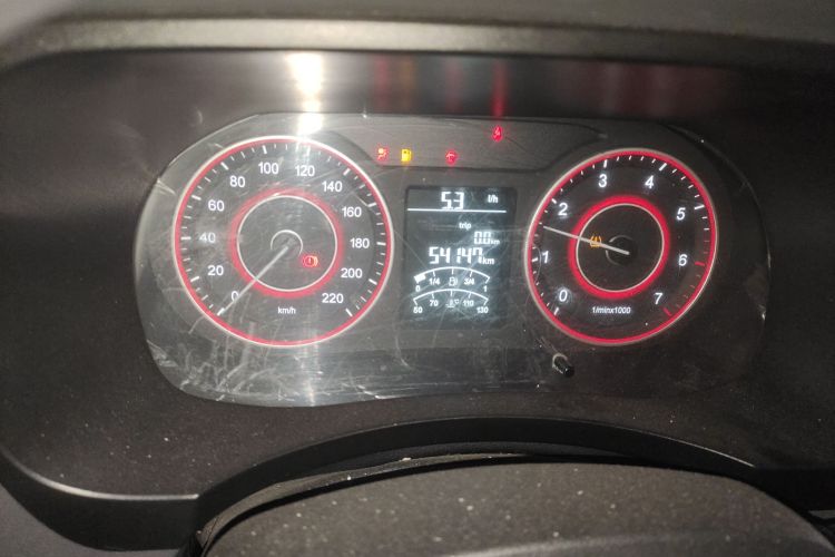 金杯海狮王 2021款 2.0L城运王系列捷运型标准顶6座1TZS中控内饰15