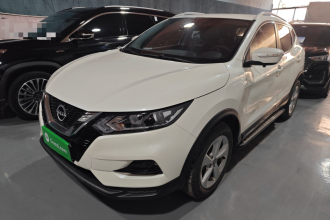 日产 逍客 2023款 经典 2.0L CVT XV舒适版