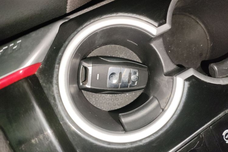 哈弗H2 2017款 蓝标 1.5T 自动两驱豪华型中控内饰11