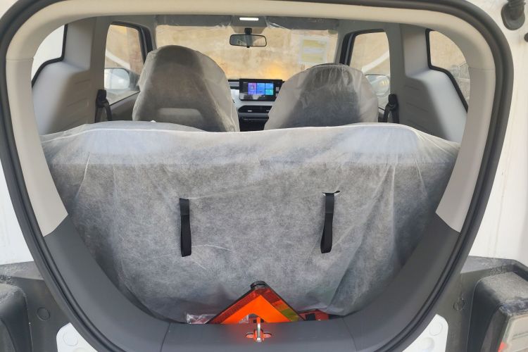 吉利银河 2024款 熊猫mini 200km 耐力熊局部细节23