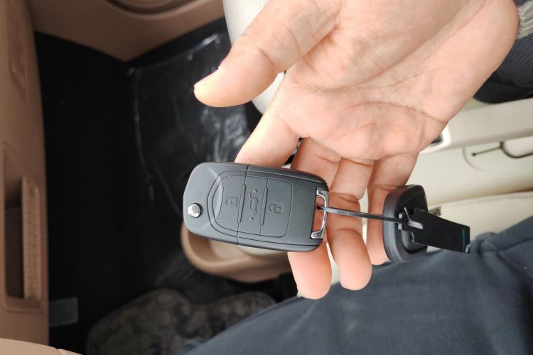 五菱汽车 宏光MINIEV 2025款 四门版 进阶款中控内饰11